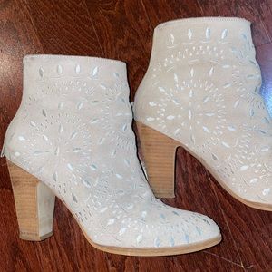 Matisse Cream Ankle Boots